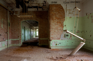 Illustration for article titled The Creepy World of Abandoned Asylums